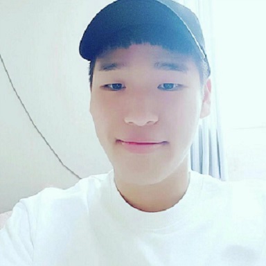 이민재 